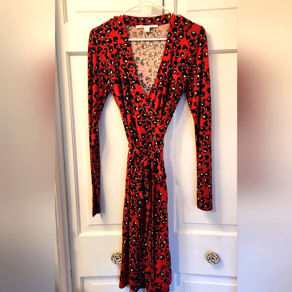 Diane Von Furstenberg Wrap Dress Size S